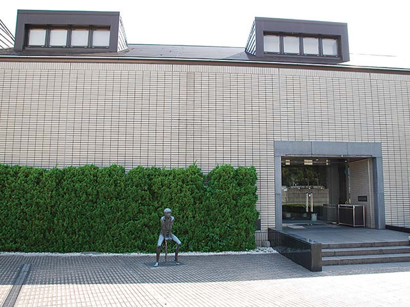 ⑤今治市玉川近代美術館