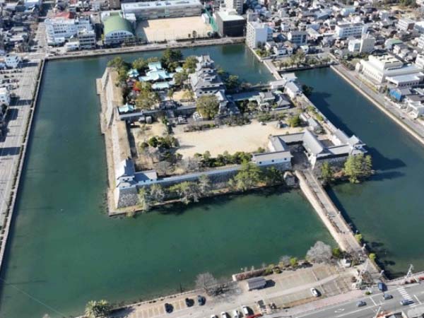 今治城跡